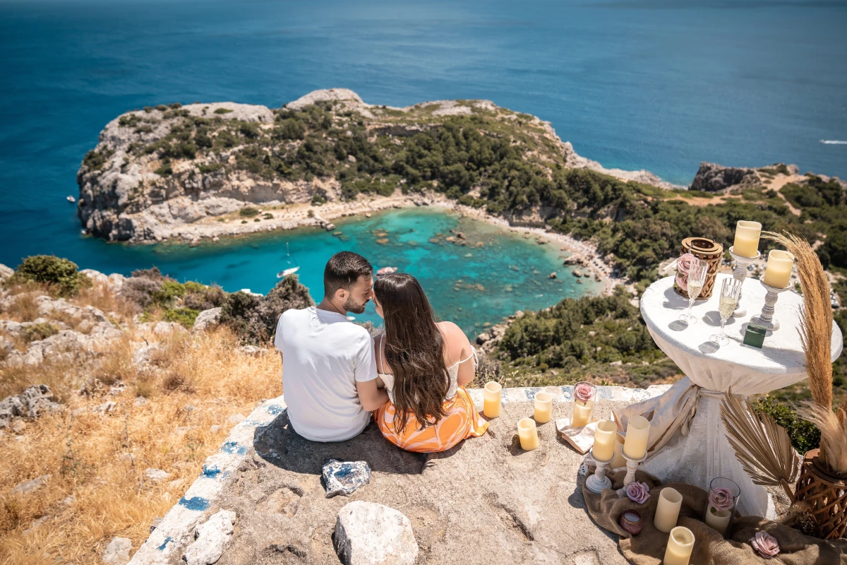 Luxury marriage proposal overlooking Lindos Bay in Rhodes, Greece